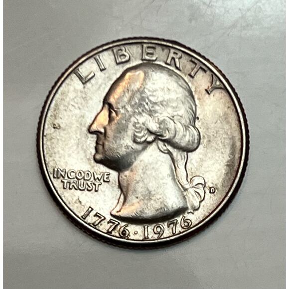 1776-1976 Bicentennial Quarter With D Mint MARK - Picture 1 of 6